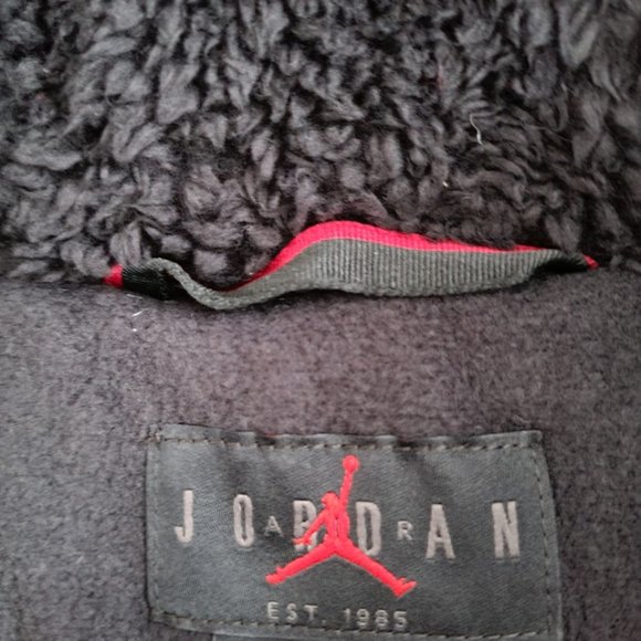 Jordan Kids Puffer Jacket Size 4 - Picture 8 of 8